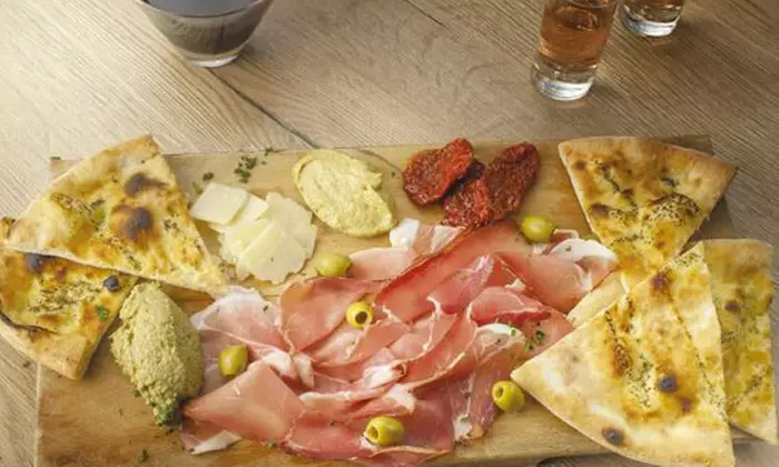 Saveurs italiennes au restaurant Pizza Papa Nîmes Costières