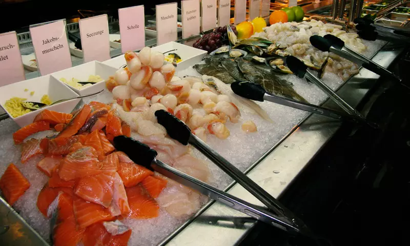 Chinesisch-mongolisches Abend-Buffet All-you-can-eat für 2-4 Personen