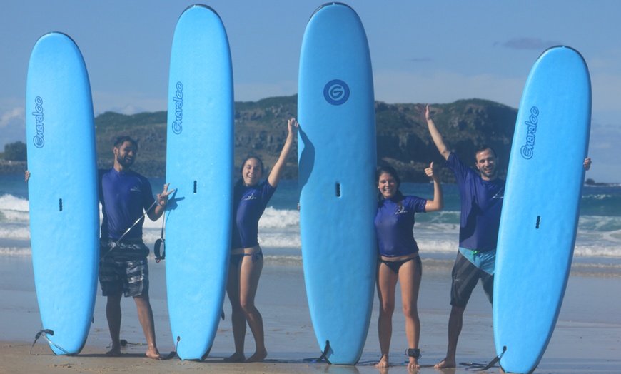 Image 4: 2.5-Hour Aussie Surf Lesson Package