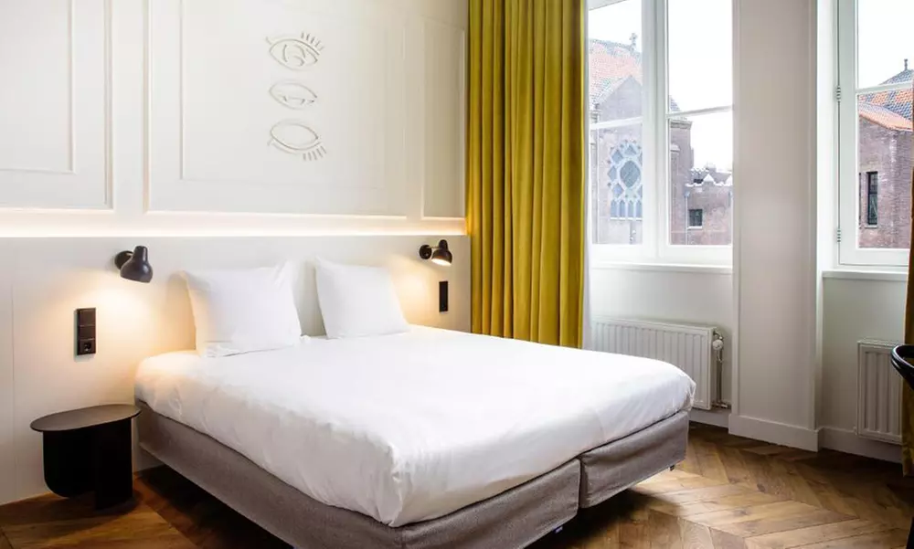 Eindhoven: Doppelzimmer im Boutique-Klosterhotel, opt. Frühstück