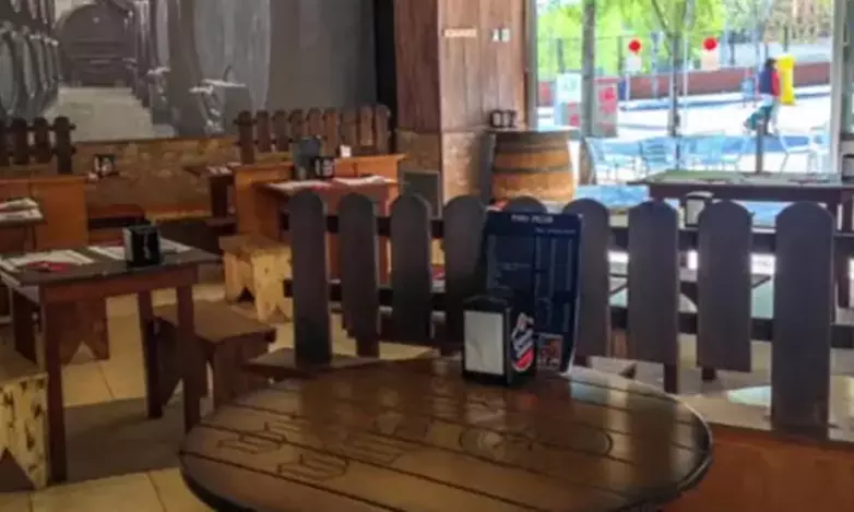 ✧ Menú Mariscada con botella de vino