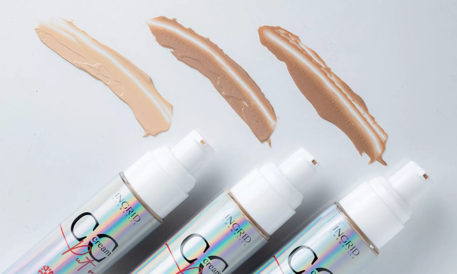 1 ou 2 CC crèmes vegan enrichies en acide hyaluronique, livraison offerte - Primary Image