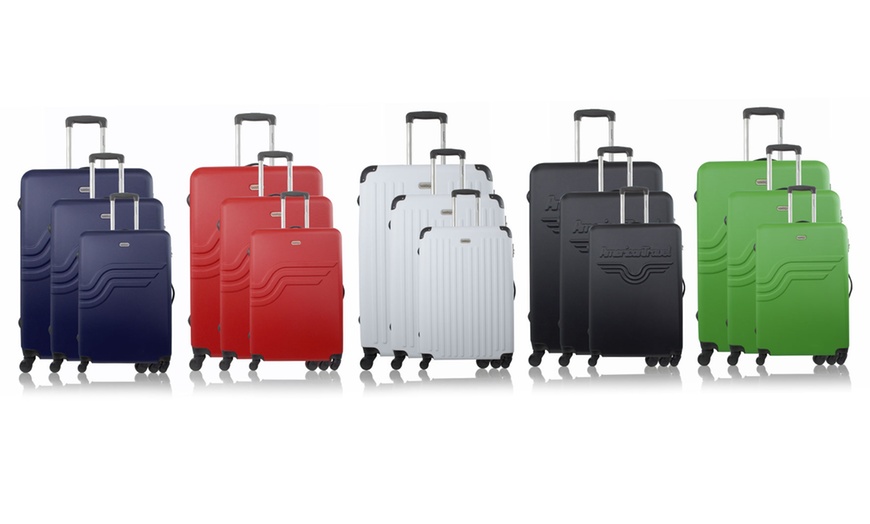 Image 1: Set of 3 Suitcases