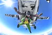 Jedyny taki w Polsce: lot widokowy i skok ze spadochronem z kultowego SkyVana w Polskim Centrum Spadochronowym Sky Force - Second Medium