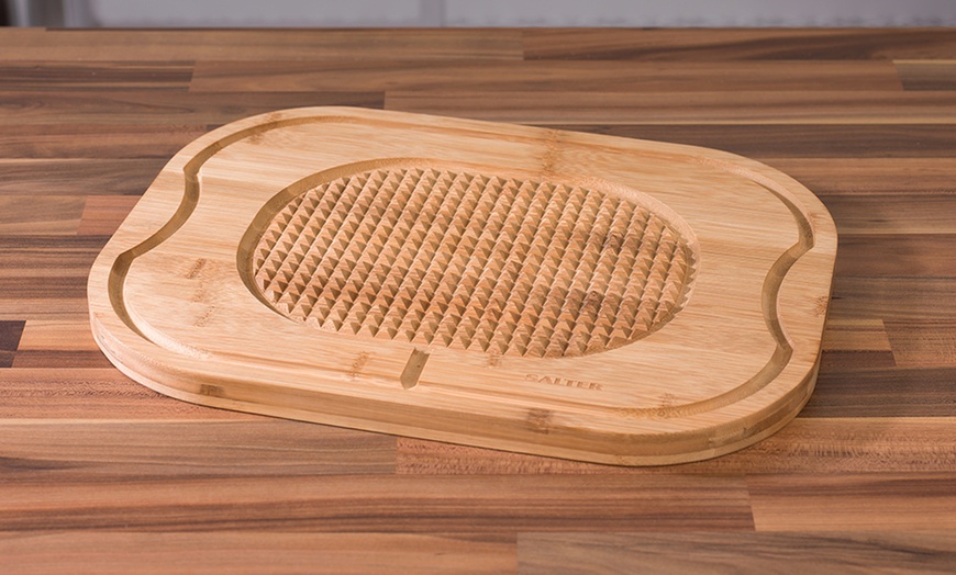 Image 2: Salter Bamboo Carving Board