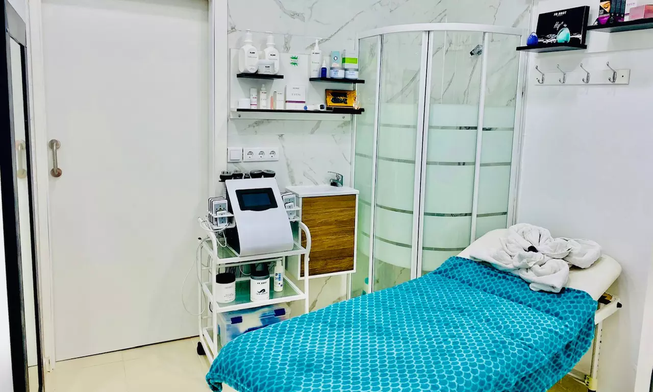 Hasta 71% de dto. en Microdermoabrasión en Stetik Art - Primary Image