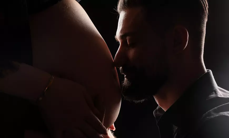 90 Min. Babybauch Fotoshooting inkl. 2-5 Bildern + Geschenk