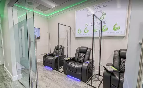 Hydrafacial at 4Ever Young Doral