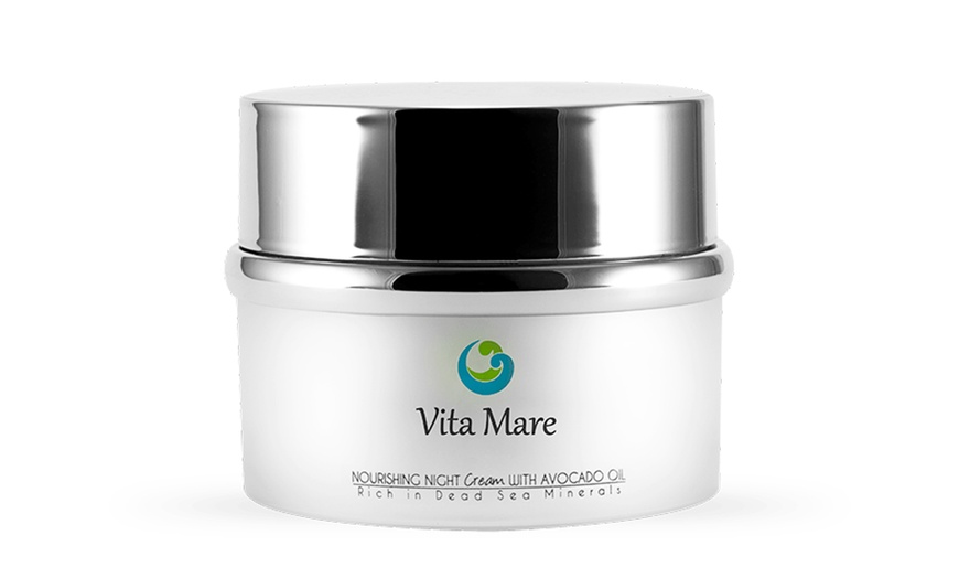 Image 8: One or Two Vita Maré Moisturizing Creams