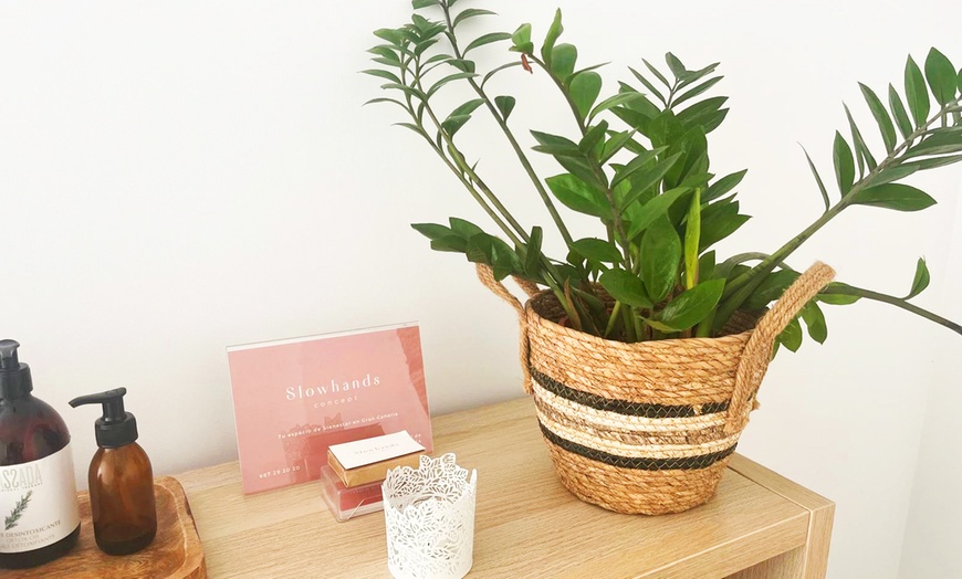 Image 3: Masaje facial o ritual de aguas termales japonés de 90 minutos para 1