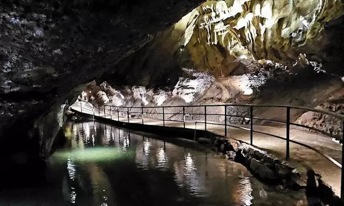Entrée enfant ou adulte aux Grottes de Remouchamps