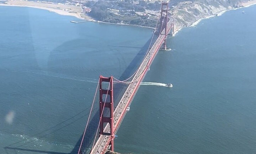 Image 3: Fly Together: Exclusive Flight Deals for 2 or 3 People