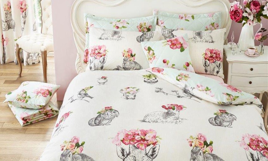 Image 9: Animal-Themed Duvet Cover Set