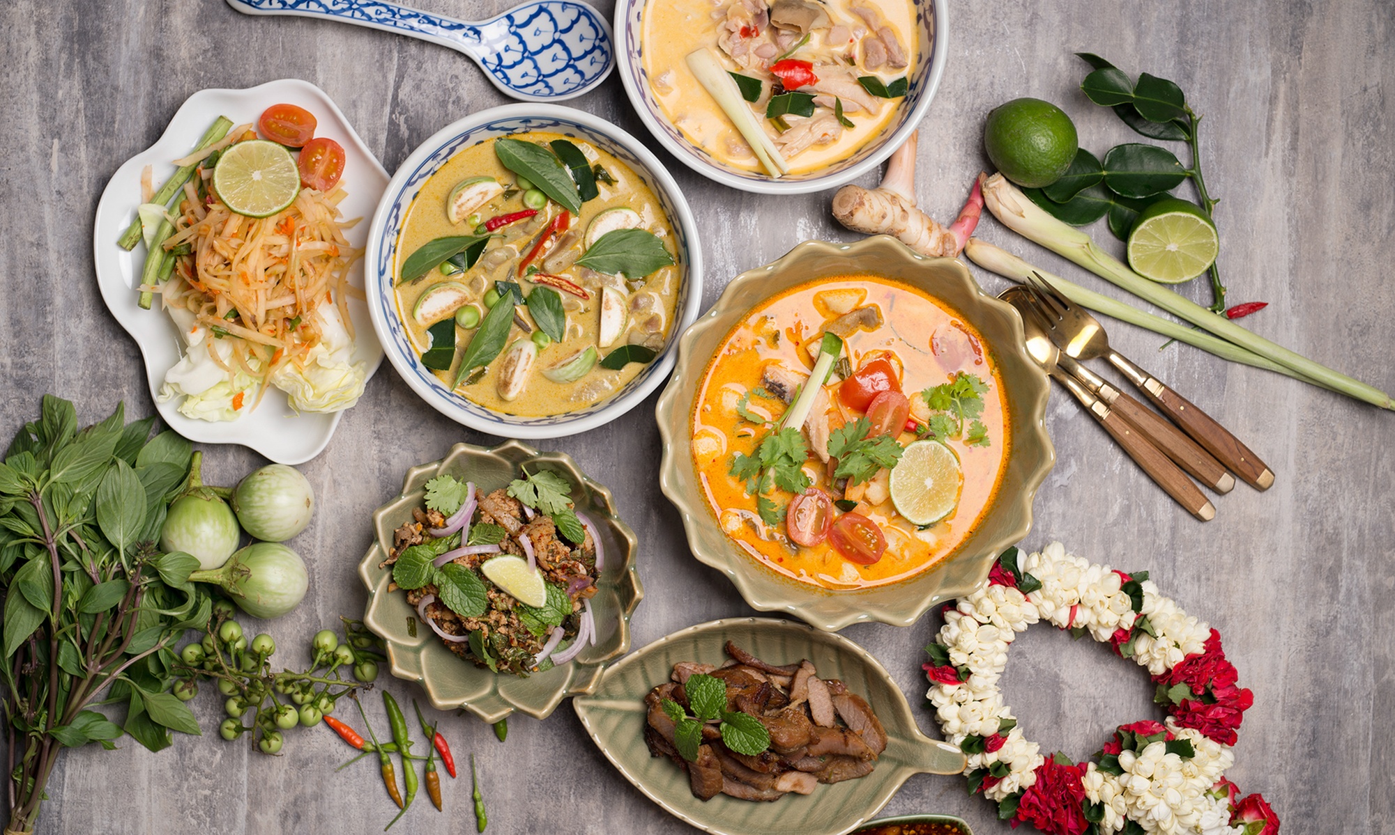 Learn the Art of The Magic of Thai or Chinese Cooking
