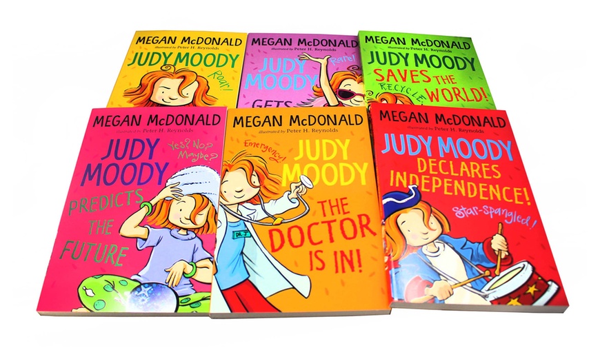 Image 2: Judy Moody 14-Book Collection Set