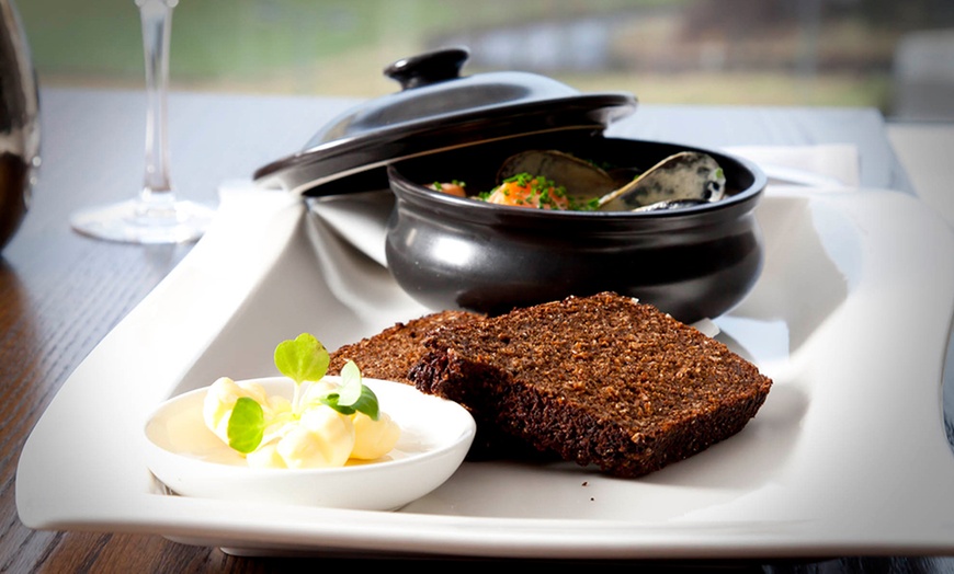 Image 9: Co. Donegal: 4* 2-or 3-Night Stay with Breakfast