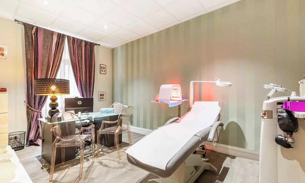 Soin du visage peeling au choix au Gk Esthetik Center