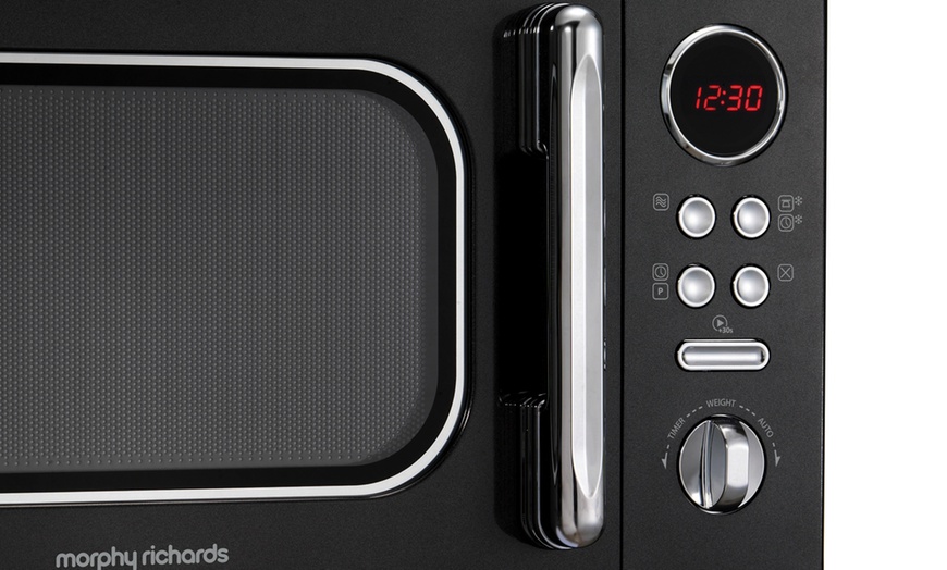 Image 11: Morphy Richards 800W Microwave