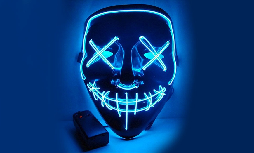 Image 5: Halloween Horror Movie LED Mask