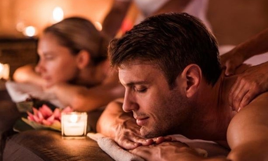 Image 2: Up to 38% Off on Couples Massage at De Dream Day Spa