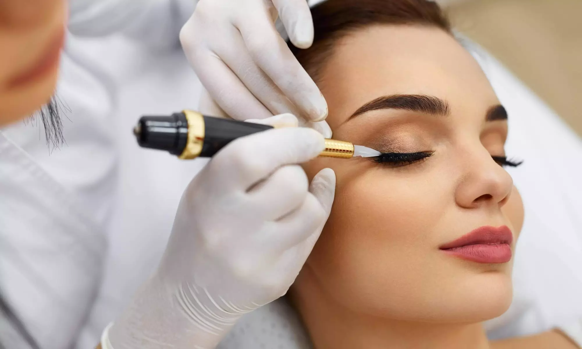Enjoy the Beauty at Victoria Med Spa W/ Eyeliner and Eyelash Services