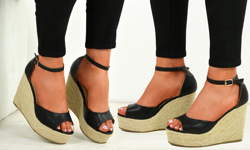 Image 4: Women's High Heel Wedge Sandals