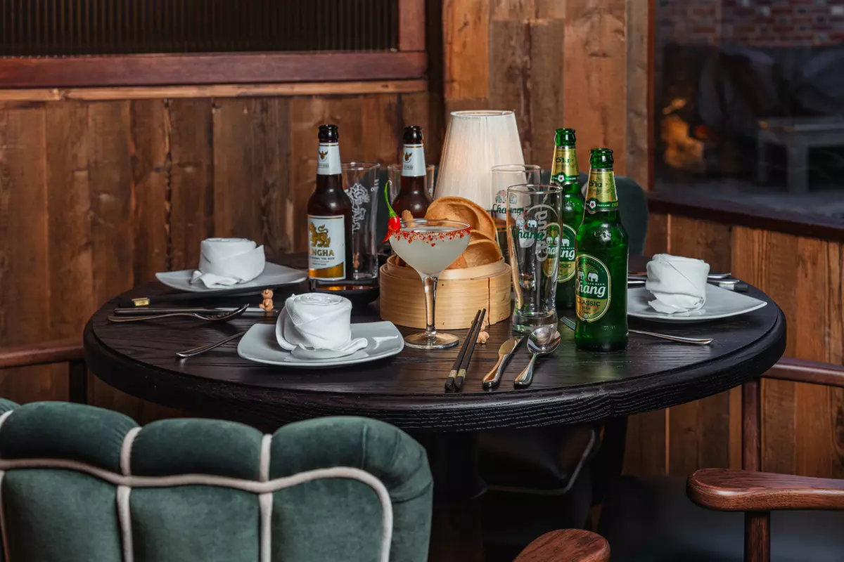 The Crazy Bear | Thai 12-Plate & Drinks | Beaconsfield & Stadhampton