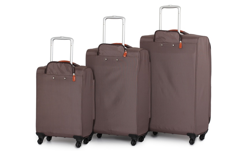 Image 4: iT Luggage Suitcase