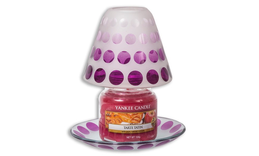 Image 6: Yankee Candle Shade with Jar