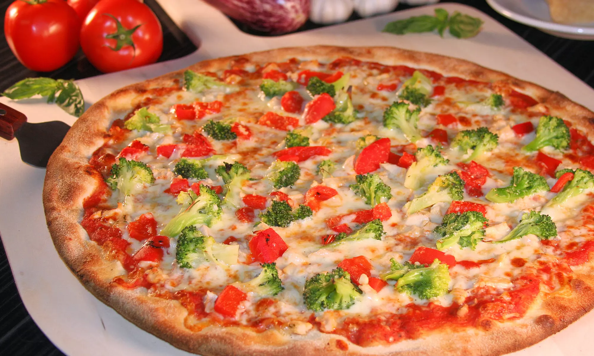 $7 for $10 Toward Food for Dine-In at Full Circle Pizza - Primary Image