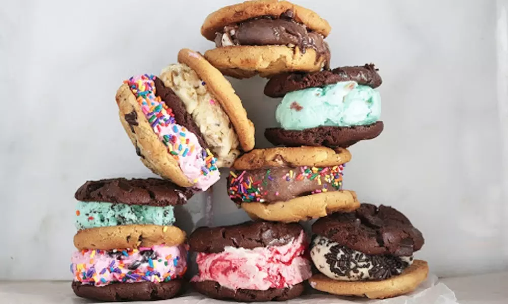 Up to 80% Off on Ice Cream Shop at Baskin Robbins (Dufferin Mall) - Second Medium