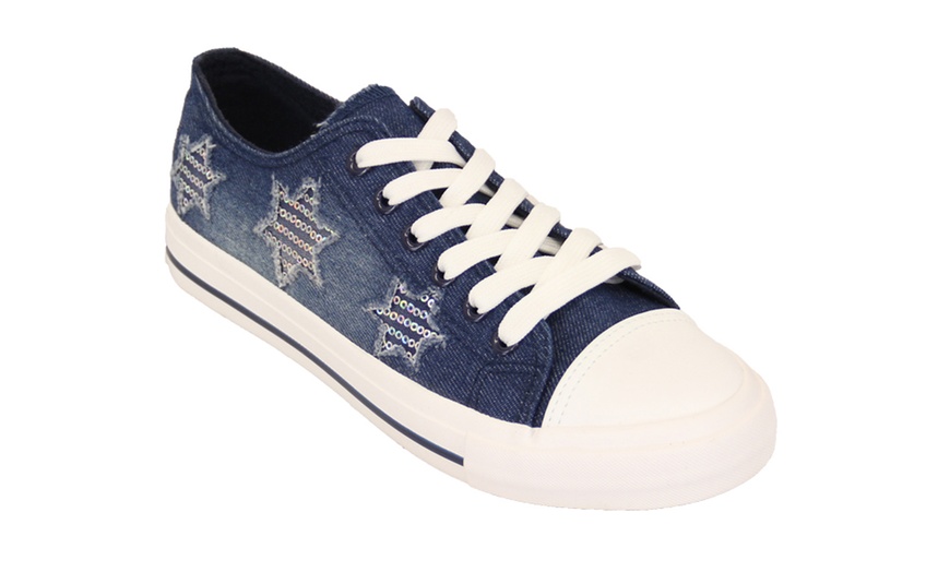 Image 4: Women's Lace Up Plimsolls