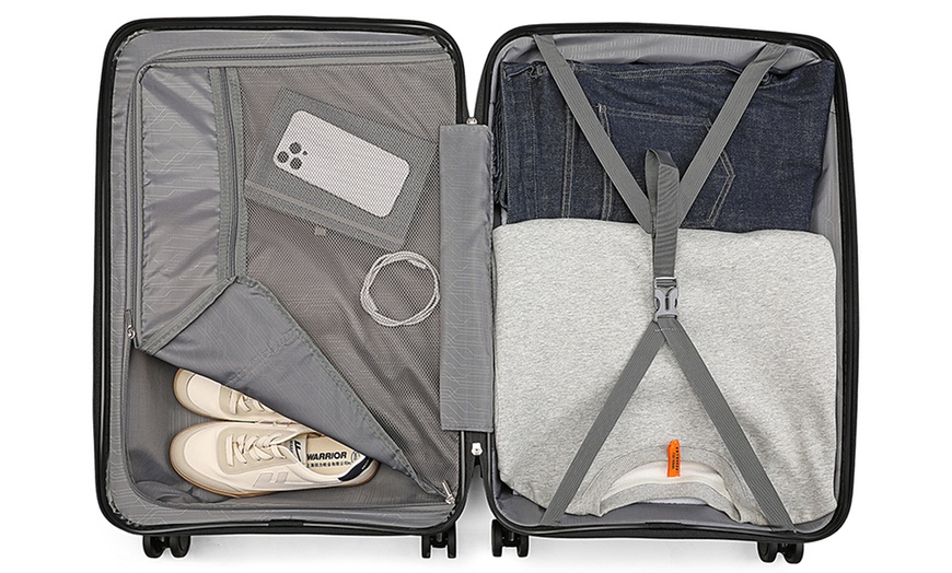 Image 8: Premium - Grade PP Hard - Shell Luggage