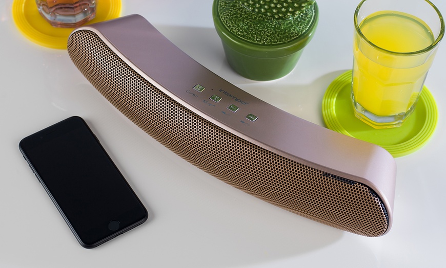 Image 19: Intempo Curved Bluetooth Speaker