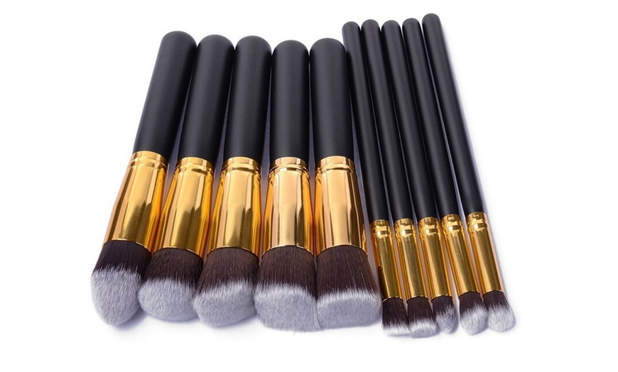 Image 2: Ten-Piece Make-Up Brush Set