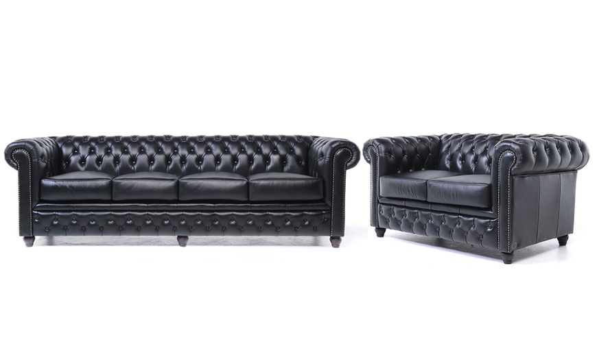 Image 67: Sofas Chesterfield en cuir authentiques 