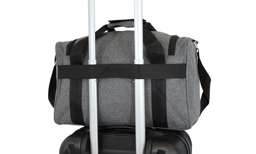 Image 5: 30L Cabin Bag