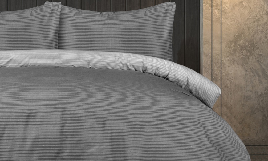 Image 8: Smart Living Soft Reversible Pinstripe Duvet Set 