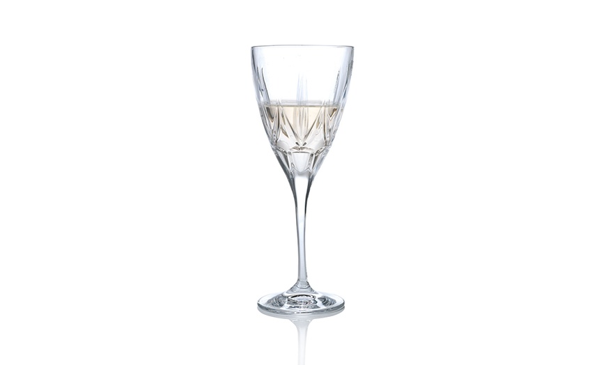 Image 40: RCR Glassware Set