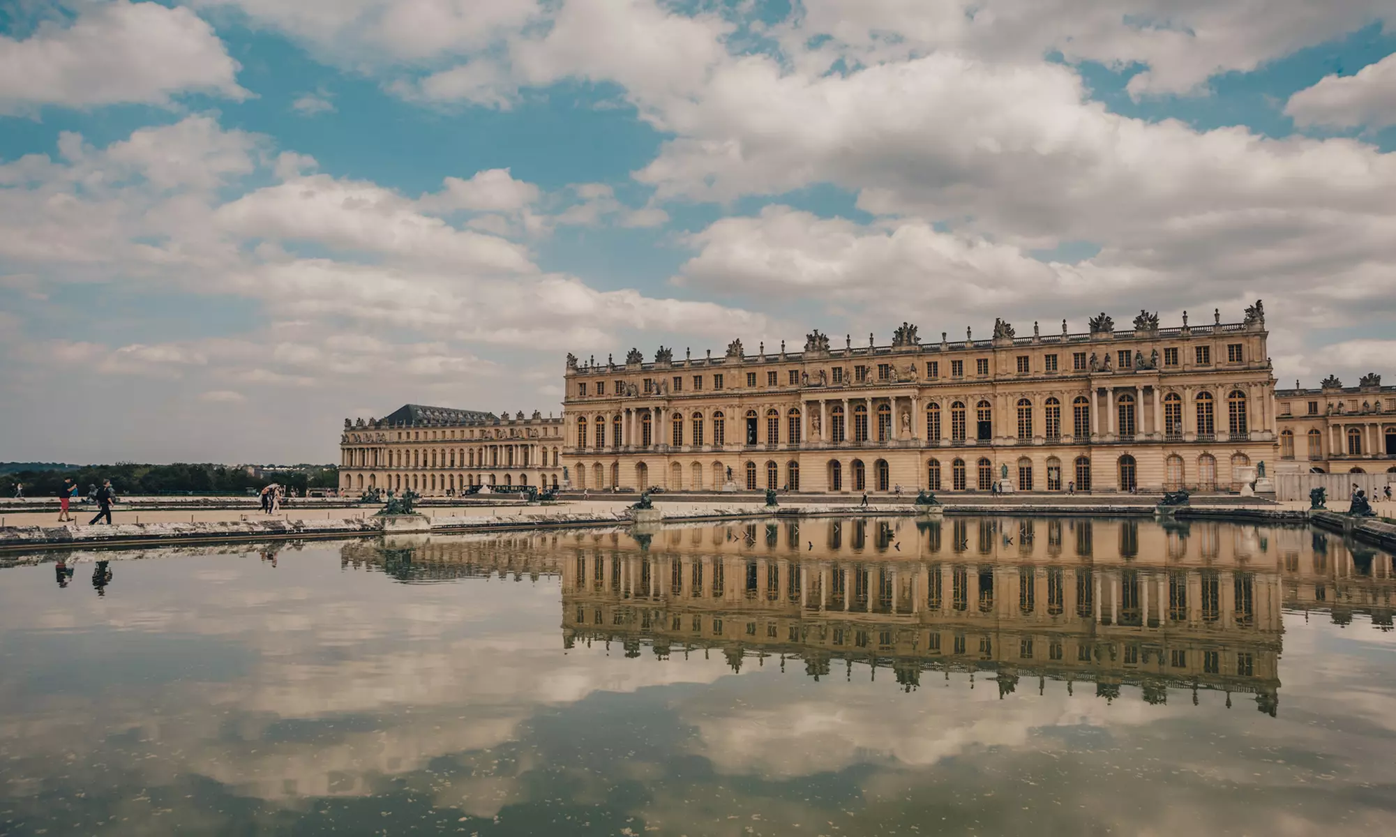 Meudon: Zimmer nach Wahl, inkl. Frühstück, opt. Bootsfahrt