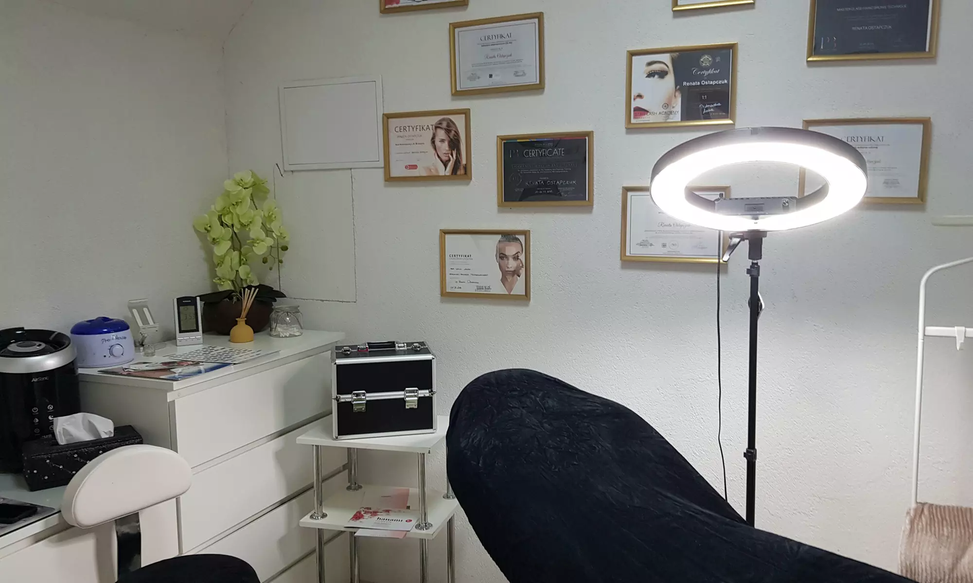 Lifting twarzy, szyi i dekoltu systemem HIFU