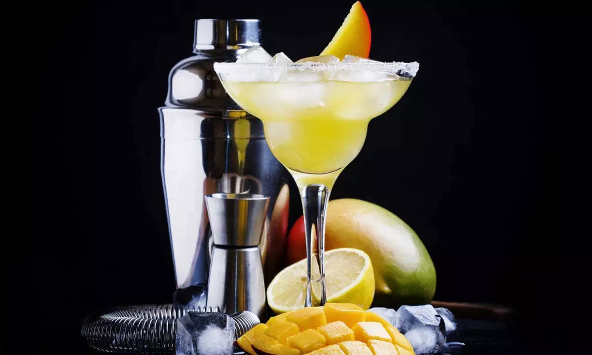 Kit per fare cocktail