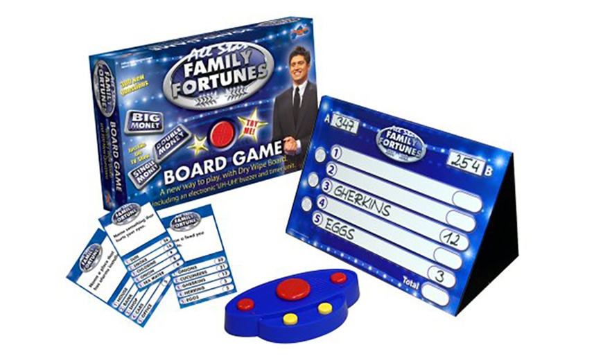 Image 1: Family Fortunes Board Game