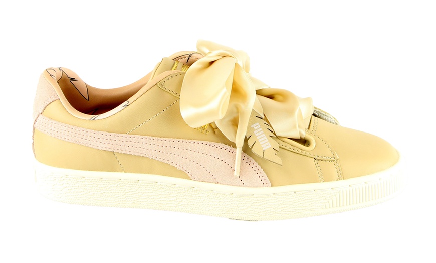 Image 24: Puma Sneakers