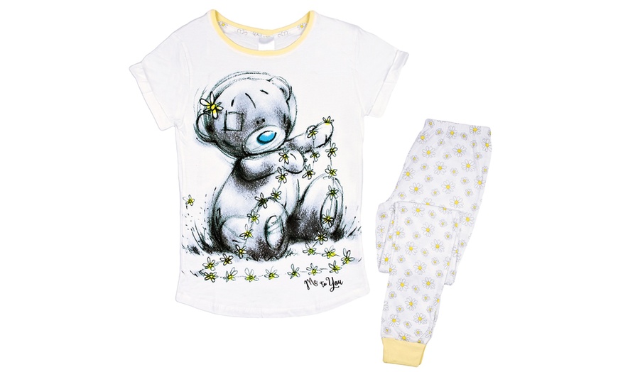 Image 9: Women's Cartoon Character Pyjamas