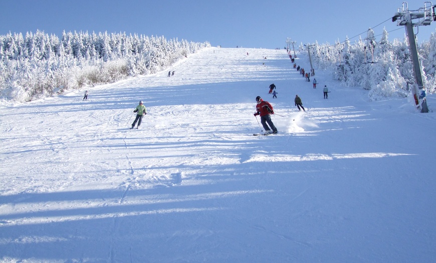 Image 3: Czechy: Całodzienny skipass dla każdego, 30 km od granicy