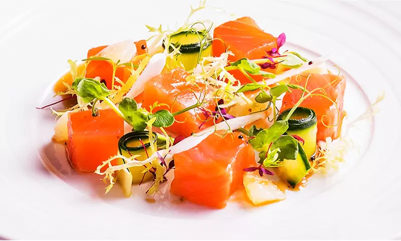 London: Indulge in a 4* Stay at the Exquisite Sunborn Yacht Hotel