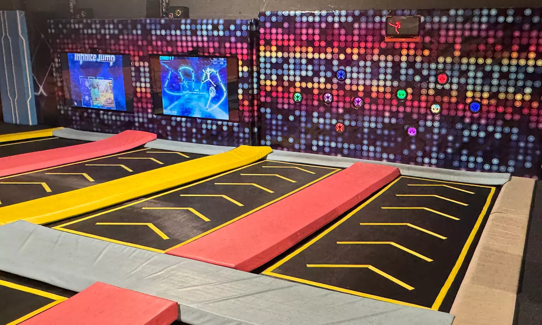 1 hora de saltos en parque de colchonetas World Jump para 1 persona