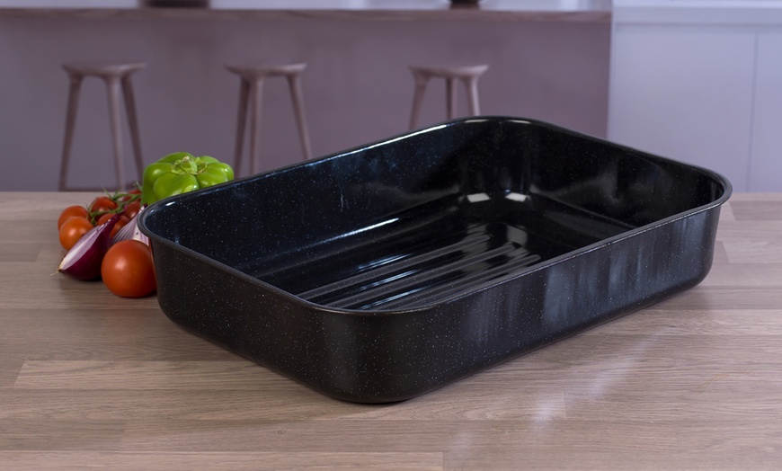 Image 6: Russell Hobbs Baking Tray Set