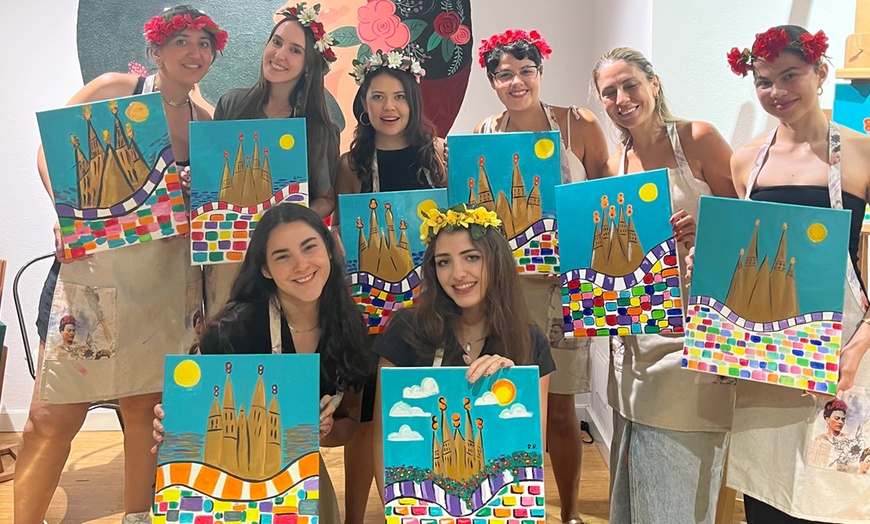 Image 4: Arte, snacks y bebida en experiencias creativas o premium  